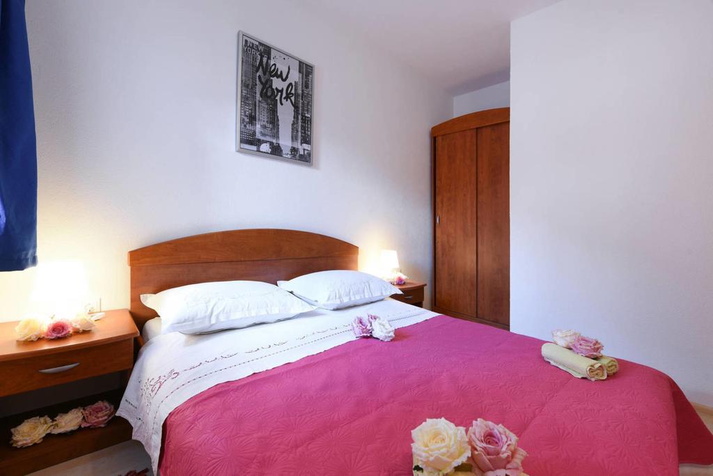Apartments Sea Star Ivana Marina Εξωτερικό φωτογραφία