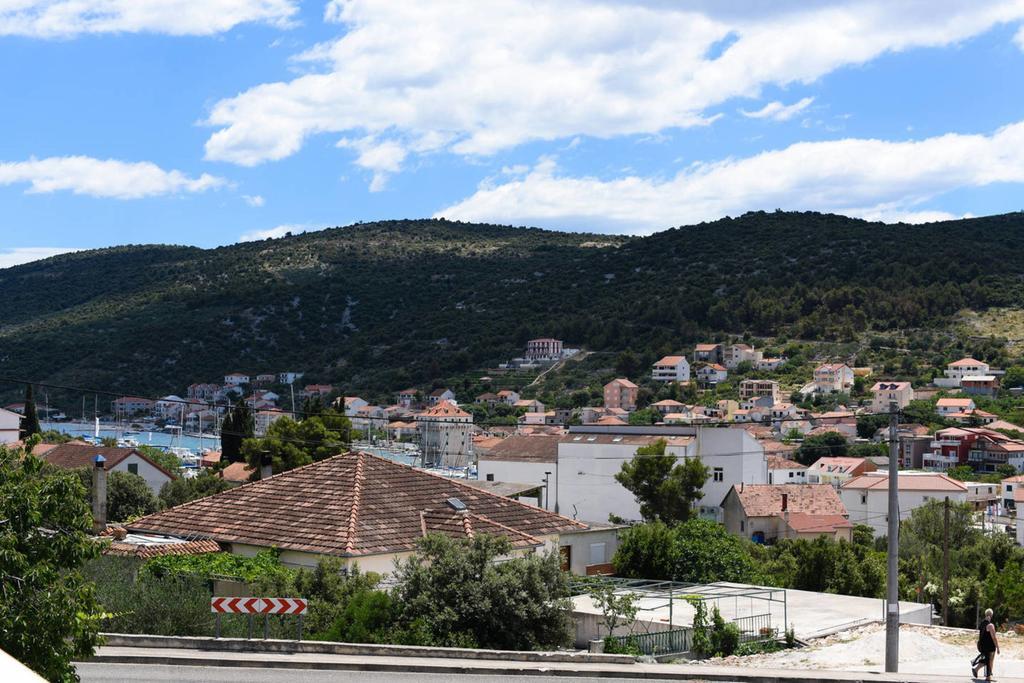 Apartments Sea Star Ivana Marina Εξωτερικό φωτογραφία