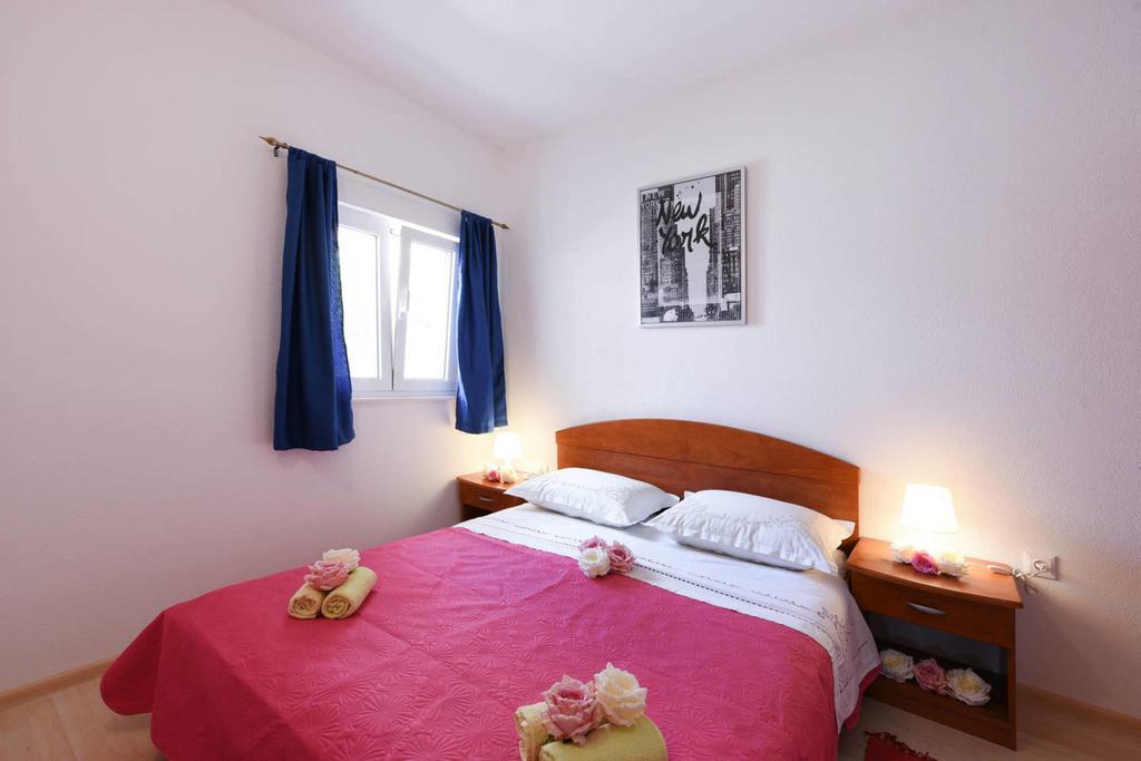 Apartments Sea Star Ivana Marina Εξωτερικό φωτογραφία