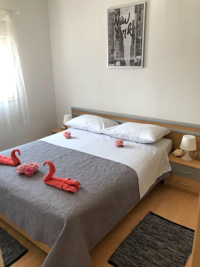Apartments Sea Star Ivana Marina Εξωτερικό φωτογραφία